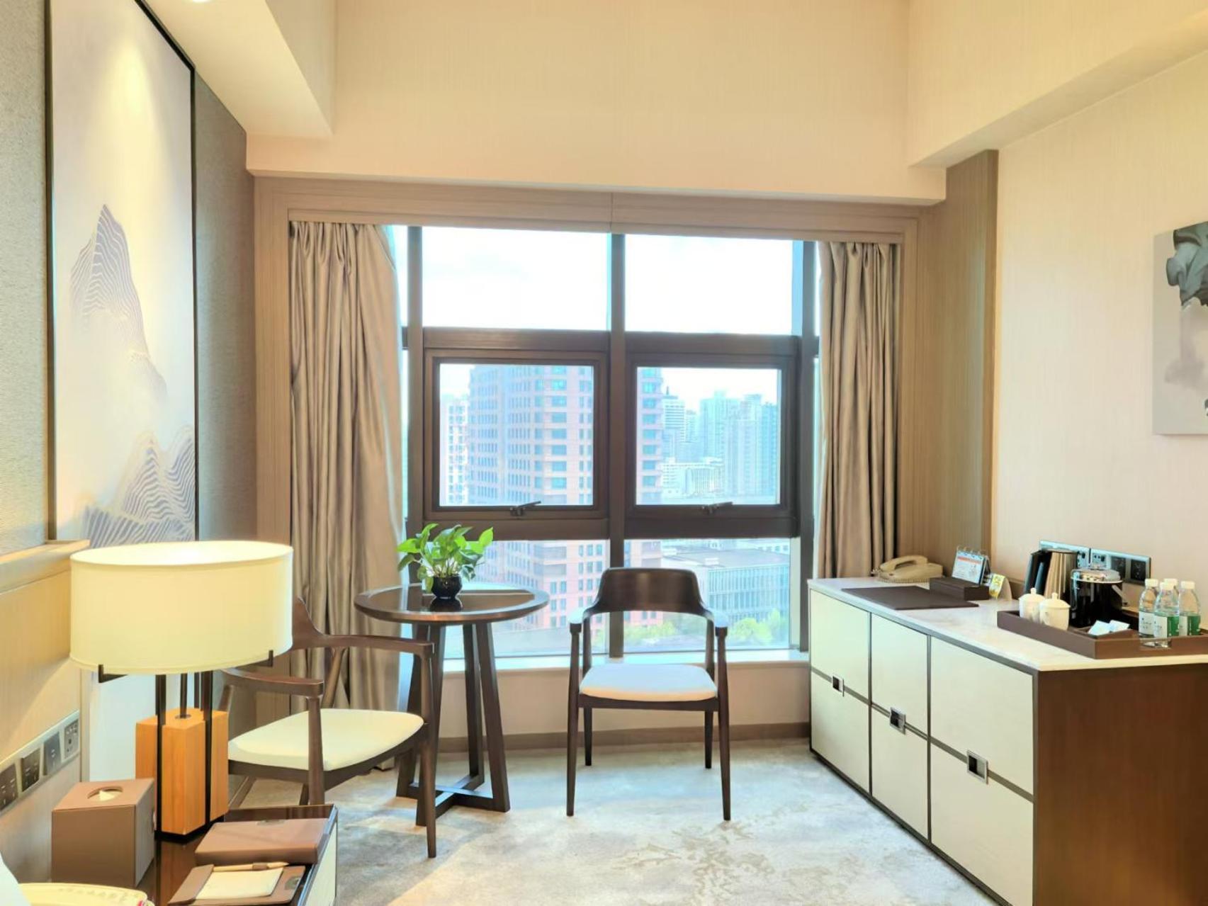 จินเจียง ไพน์ซิตี้ โฮเทล Hotel เซี่ยงไฮ้ ภายนอก รูปภาพ