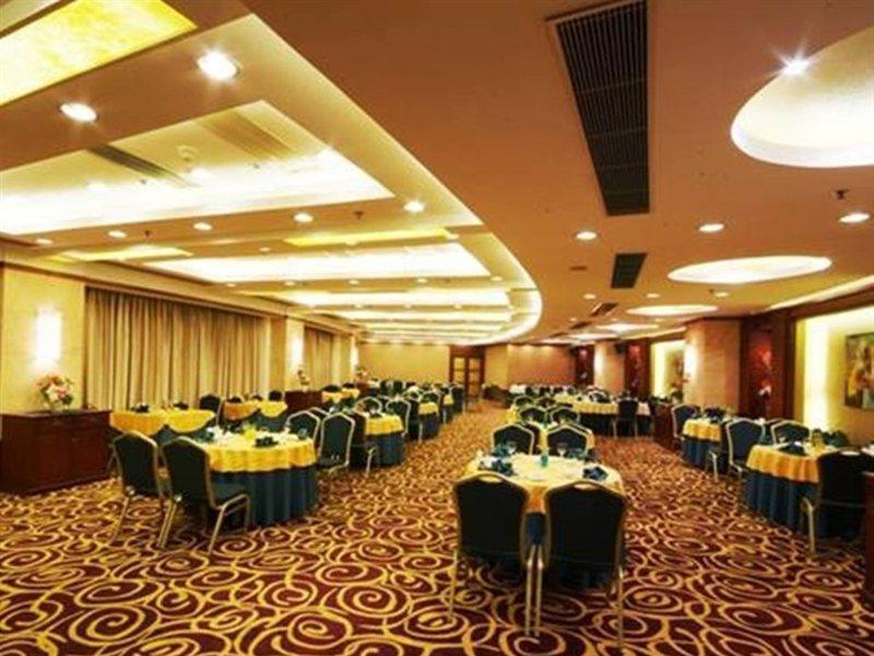 จินเจียง ไพน์ซิตี้ โฮเทล Hotel เซี่ยงไฮ้ ภายนอก รูปภาพ